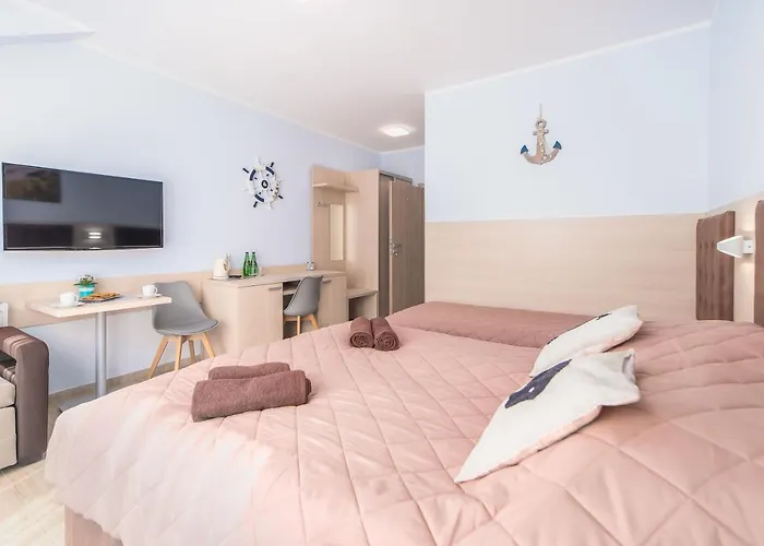 Polna * Grzybowo (West Pomeranian)